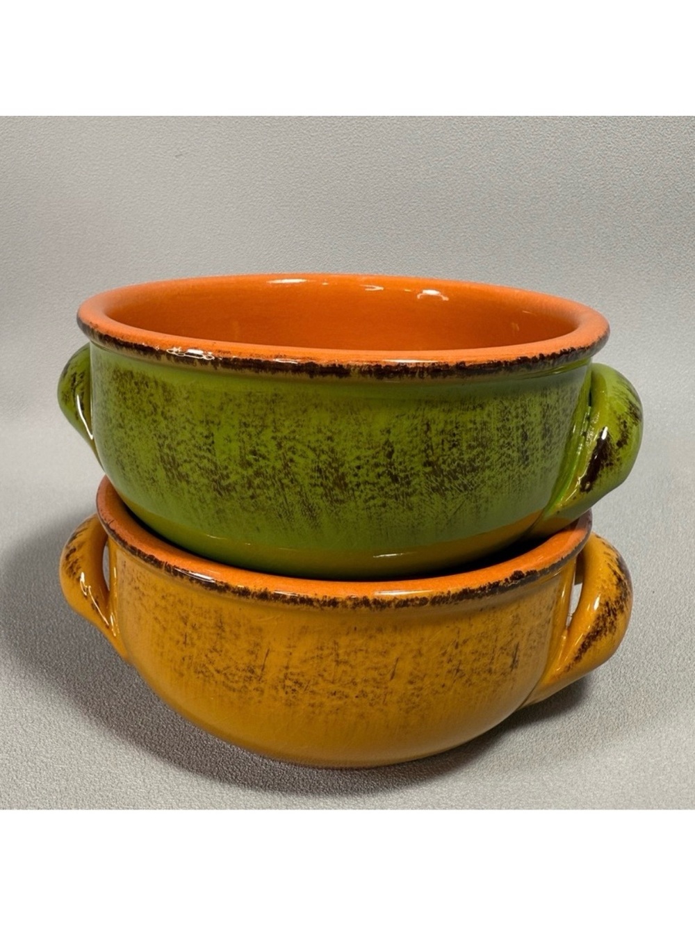 De Silva Vintage Vibrant Orange and Green Glazed Terracotta Bowls